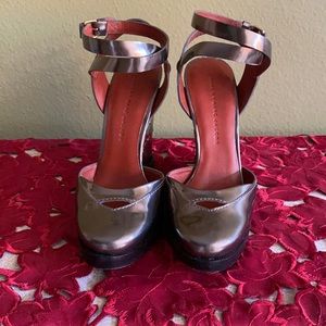 Marc Jacobs wedge sandals.